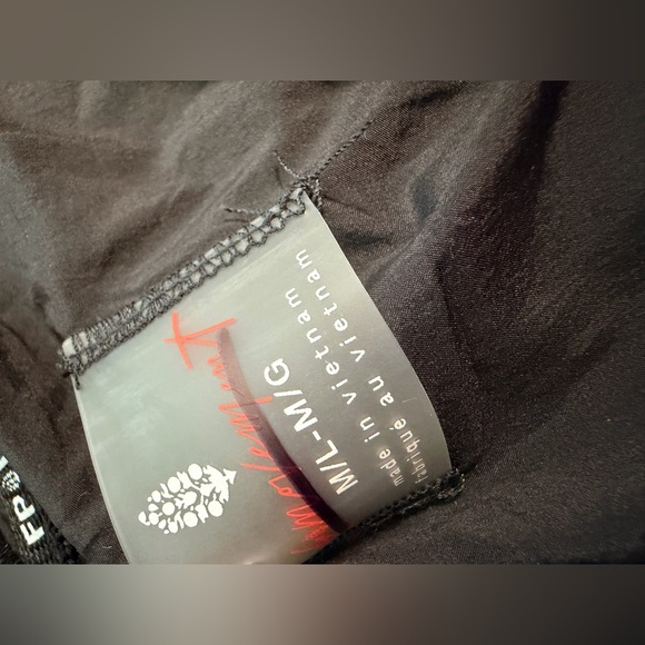 NEW Free People Movement Billie Boxy Lightweight Insulated Jacket Black Size M/L - Picture 7 of 11